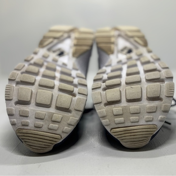 Women’s Nike Air Huarache navy blue size EU 37.5 is 7-7.5 - Picture 8 of 10